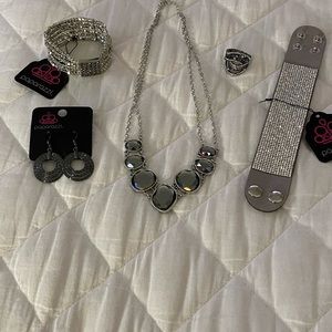 Paparazzi Jewelry brand new with tags